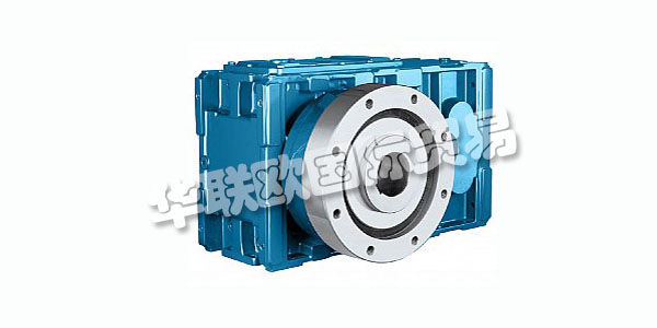 PIV DRIVES 是全球知名的機械齒輪裝置生產(chǎn)商，產(chǎn)品廣泛應(yīng)用于塑料和橡膠領(lǐng)域。自1928年成立于德國，他們是建造齒輪箱的專家，可滿足現(xiàn)代工業(yè)的苛刻要求 - 在質(zhì)量，可靠性，卓越性能和預(yù)期壽命方面。這些只是PIV產(chǎn)品聲譽卓著的主要原因，另一個是著名的“德國制造”方法。