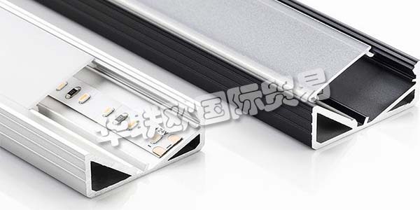 ELEKTRA創(chuàng)新的LED照明。靈活的照明方案。高品質(zhì)的產(chǎn)品種類?，F(xiàn)代功能。