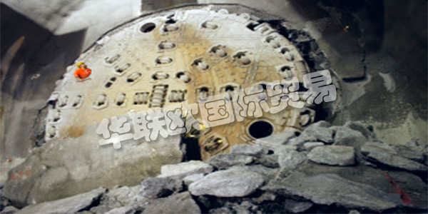 德國VMT主要產(chǎn)品：VMT視覺控制器、傳感器等。VMT的開始在Herrenknecht AG集團內(nèi)，Dipl.-Ing。(FH)Manfred Messing于1994年4月8日成立了一個兩人測量員辦公室，這是VMT歷史的開始。目前，VMT在Bruchsal |德國總部雇傭了200名員工，在4大洲擁有5家子公司。