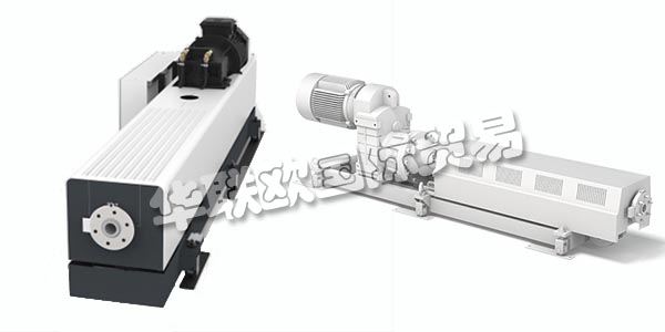 德國(guó)REIFENHAUSER主要產(chǎn)品：REIFENHAUSER擠出機(jī)、螺桿擠出機(jī)等。REIFENHAUSER成立于100多年前，當(dāng)時(shí)是一個(gè)鐵匠鋪。65年來，該公司一直專注于塑料擠出設(shè)備的開發(fā)和生產(chǎn)。