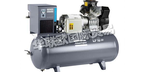 ATLAS COPCO總部位于瑞典斯德哥爾摩，客戶遍及全球180多個國家和地區(qū)。ATLAS COPCO集團(tuán)為客戶提供創(chuàng)新的壓縮機(jī)、真空解決方案和空氣處理系統(tǒng)、動力工具和裝配系統(tǒng)。ATLAS COPCO專注空壓機(jī)開發(fā)、創(chuàng)新及安全百余年，利用廣博的知識、豐富的行業(yè)經(jīng)驗為您提供更佳的空壓機(jī)。下文為您介紹ATLAS COPCO空壓機(jī)。